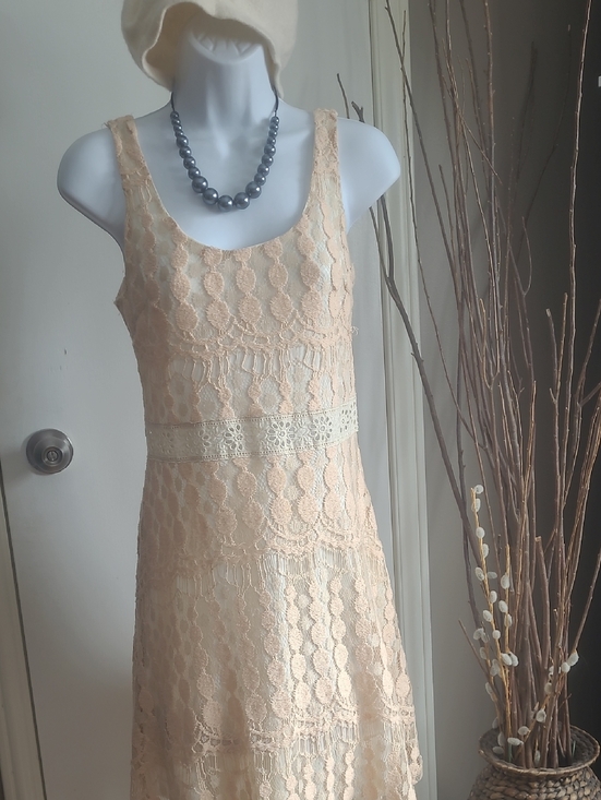 Cecico Dresses & Skirts - Cecico Sleeveless Lace Midi Dress in Light Beige #025704